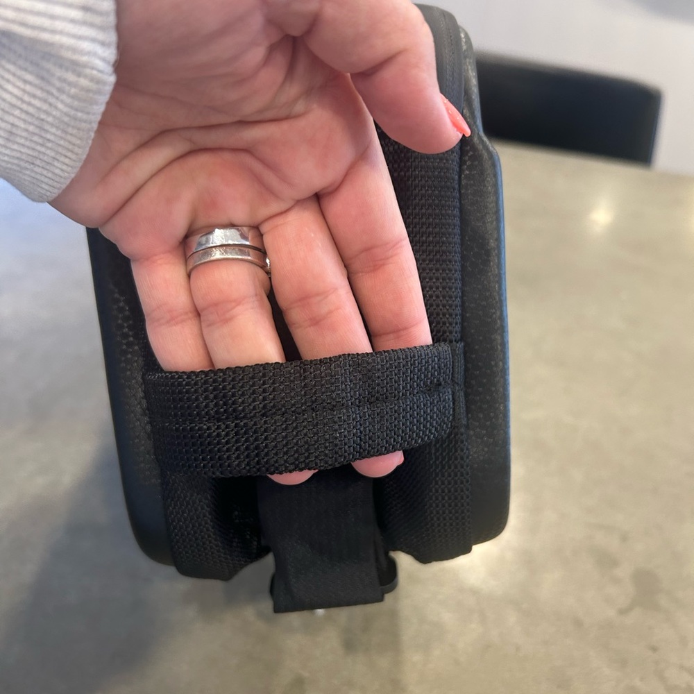 Black Bicycle Rack Bag - Picture 9 of 16